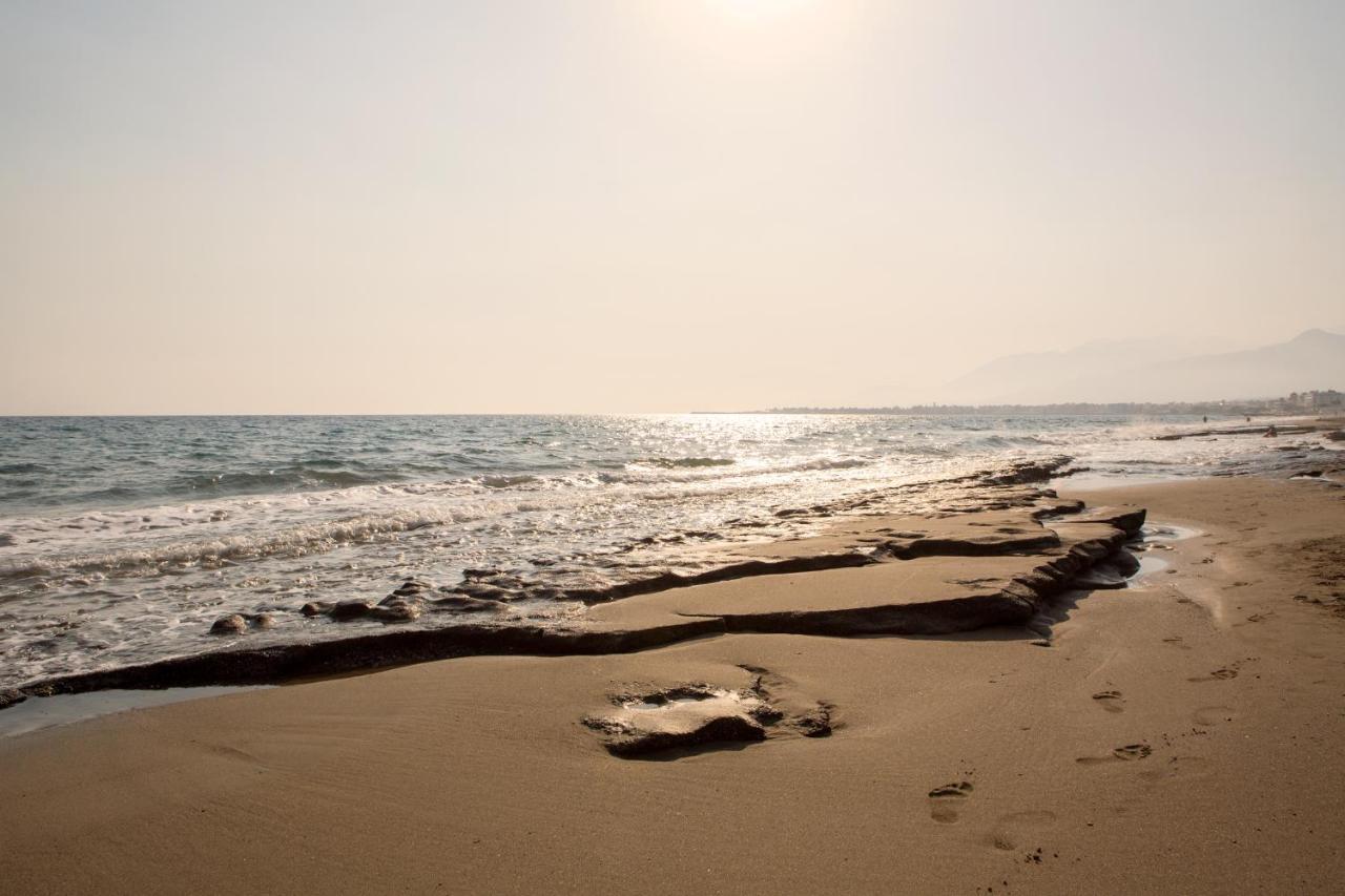 Kymata Apartment Ierapetra Buitenkant foto
